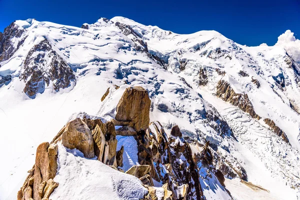 Snowy mountains Chamonix, Mont Blanc, Haute-Savoie, Alps, France — Stock Photo, Image