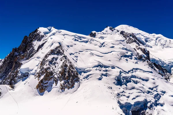 Snowy mountains Chamonix, Mont Blanc, Haute-Savoie, Alps, France — Stock Photo, Image