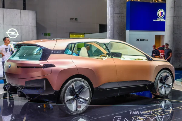 Frankfurt, Almanya - Eylül 2019: pembe kum Bmw Inext Concept elektrikli otomobil, Iaa International Motor Show Auto Exhibtion — Stok fotoğraf