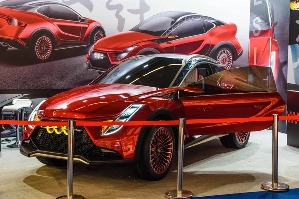 Франкфурт, Німеччина-Вересень 2019: червоний Електричний концепт-кар, МАА Міжнародний автосалон Auto виставці — стокове фото