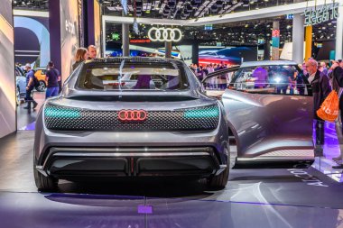 Frankfurt, Almanya - Eylül 2019: gümüş Audi Ai:Me - Aime E-Tron, elektrikli otomobil konsept çalışması, Iaa International Motor Show Auto Exhibtion