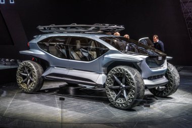 Frankfurt, Almanya - Eylül 2019: gümüş Audi Ai Trail tüm elektrikli offroad konsept otomobil, Iaa Uluslararası Motor Show Auto Exhibtion