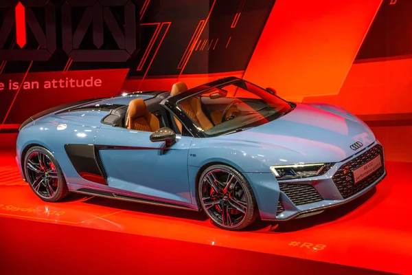 FRANKFURT, ALEMANHA - SEPT 2019: sky blue AUDI R8 V10 TYPE 4S PERFORMANCE QUATTRO, IAA International Motor Show Auto Exhibtion — Fotografia de Stock