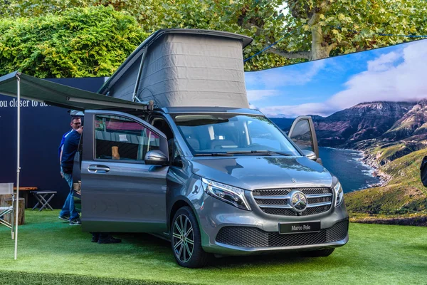 Frankfurt, Tyskland-sept 2019: stål grå Mercedes-Benz Marco Polo ljus kommersiell minivan husvagn, IAA International motor show Auto Exhibtion — Stockfoto
