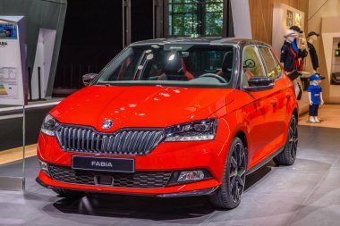 Frankfurt, Almanya - Eylül 2019: kırmızı Skoda Fabia 3.nesil Typ Nj küçük hatchback, Iaa International Motor Show Auto Exhibtion