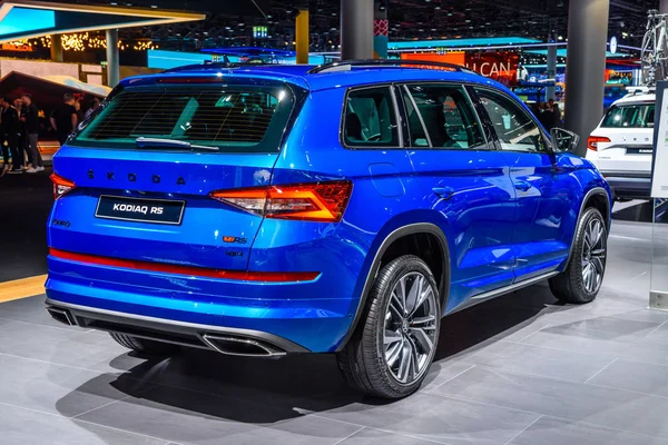 FRANKFURT, GERMANY - SEPT 2019: синий внедорожник SKODA KODIAQ, IAA International Motor Show Auto Exhibtion — стоковое фото