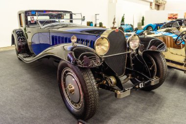 Frankfurt, Almanya - Eylül 2019: siyah mavi Bugatti Royale Tipi 41 coupe 1927 1933, Iaa Uluslararası Otomobil Fuarı Otomobil Fuarı