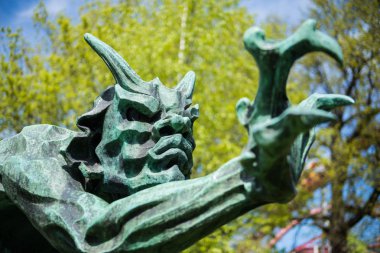 Kopenhag, Danimarka Park'taki heykel görünümünü kapat