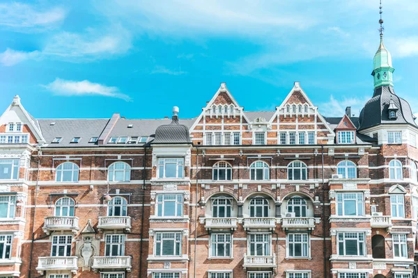 Escena Urbana Con Hermosa Arquitectura Copenhagen Cielo Nublado Denmark — Foto de Stock