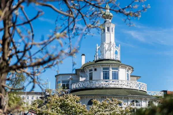 White Building Bright Blue Sky Copenhagen Denmark — Stock Photo, Image