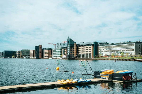 Scenic view of city river and architecture of copenhagen, denmark — Stock Photo