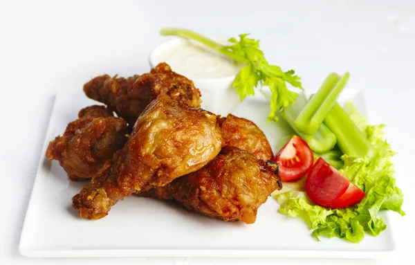Fried Chicken Drumsticks Vegetables — Stock Photo, Image