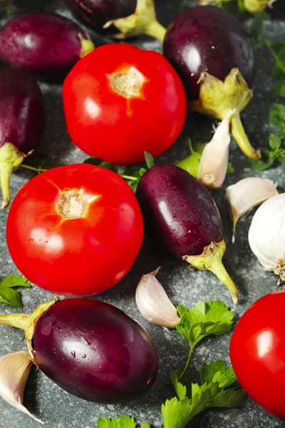 Tomatoes Eggplants Garlic Stone Texture Background — Stock Photo, Image