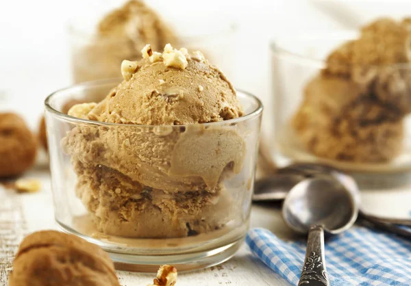Maple Walnut Ice Cream — Stock Photo, Image