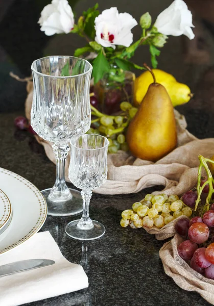 Mesa Acción Gracias Decorada Con Frutas Frescas —  Fotos de Stock