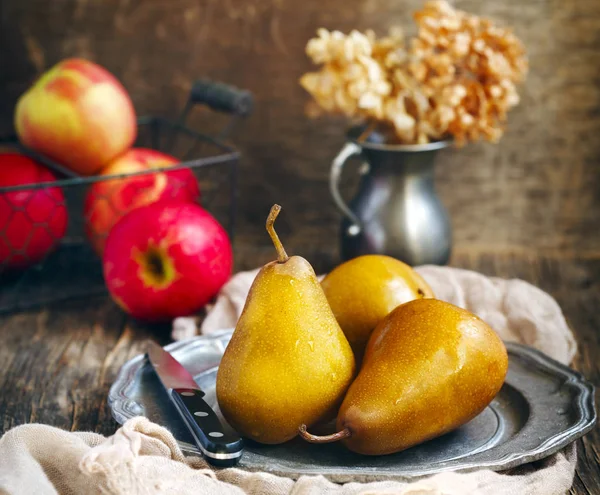 Peras Manzanas Orgánicas Frescas —  Fotos de Stock