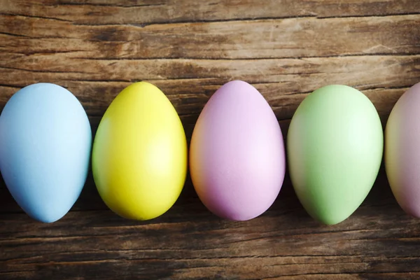 Ostereierdekoration Auf Holzuntergrund Osterhintergrund — Stockfoto