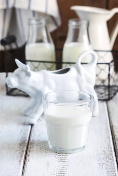 Glas melk — Stockfoto