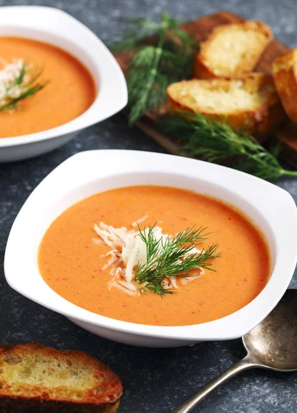 Paradicsomleves. Zuppa di Pomodoro — Stock Fotó