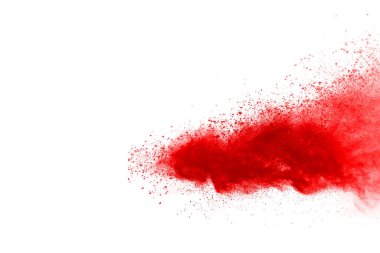Beyaz arka planda izole edilmiş kırmızı barutun patlaması hareketsiz. Kırmızı toz bulutunun soyut tasarımı. Parçacık patlaması ekran koruyucusu, duvar kağıdı
