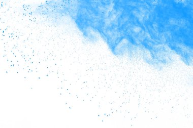 Beyaz arka planda mavi renkli toz patlaması. Renkli bulut. Renkli toz patlar. Boya Holi.