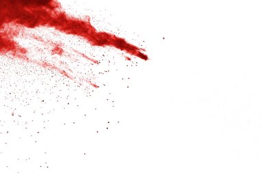 Beyaz arka planda izole edilmiş kırmızı barutun patlaması hareketsiz. Kırmızı toz bulutunun soyut tasarımı. Parçacık patlaması ekran koruyucusu, duvar kağıdı