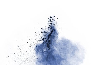 Beyaz arka planda mavi renkli toz patlaması. Renkli bulut. Renkli toz patlar. Boya Holi.