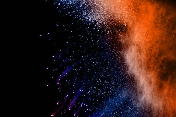 Abstract Gekleurde Stof Explosie Een Zwarte Achtergrond Abstract Poeder Splatted — Stockfoto