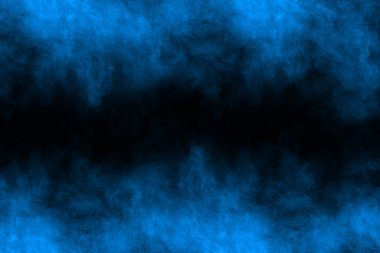 Siyah arka planda mavi barut patlaması. Renkli bulut. Renkli toz patlar. Boya Holi.