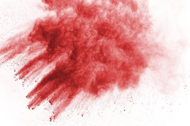 Beyaz arka planda izole edilmiş kırmızı barutun patlaması hareketsiz. Kırmızı toz bulutunun soyut tasarımı. Parçacık patlaması ekran koruyucusu, duvar kağıdı