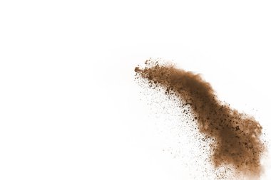 Beyaz arka planda kahverengi renkli toz patlaması. Renkli bulut. Renkli toz patlar. Boya Holi.