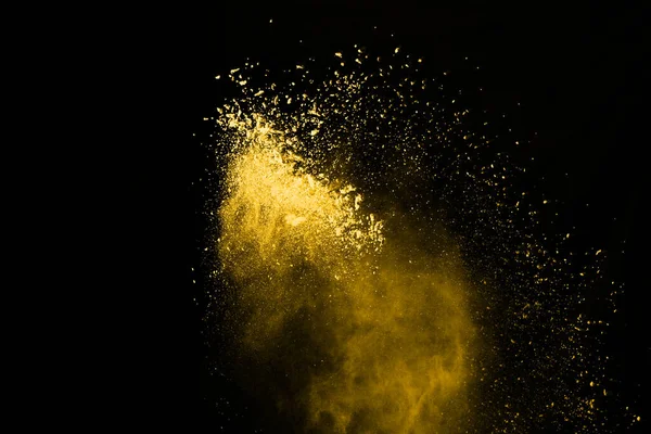 Παγωμένη Κίνηση Της Έκρηξης Κίτρινης Σκόνης Που Απομονώνεται Μαύρο Φόντο — Φωτογραφία Αρχείου