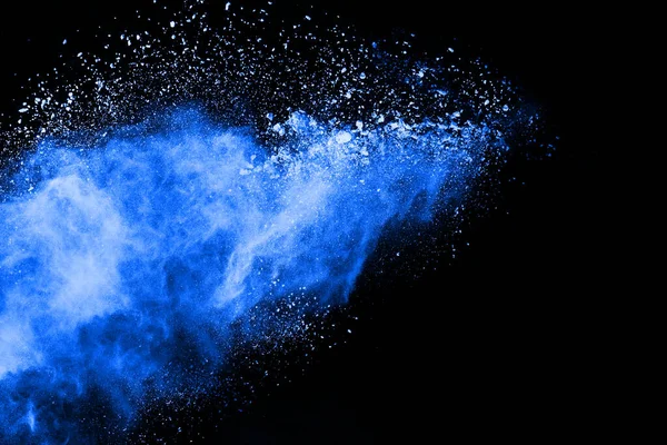 Explosion Poudre Bleue Sur Fond Noir Nuage Coloré Poussière Colorée — Photo