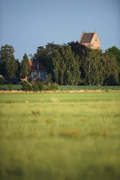 Torre Histórica Igreja Aldeia Rural Verão — Fotografia de Stock