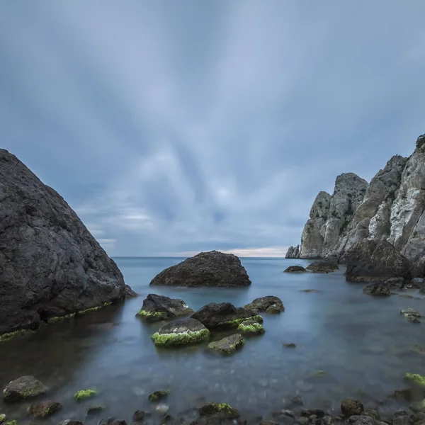 ミニマルな海の景色 海岸の日の出 — ストック写真