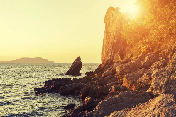 Mattina Paesaggio Marino Con Montagne — Foto Stock