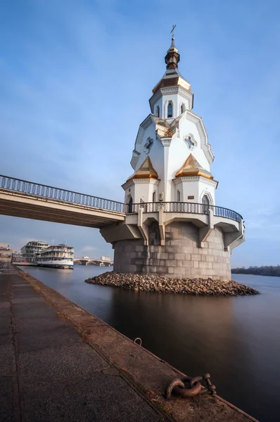 Kirche Der Heiligen Nikolaus Auf Dem Wasser Kiev Ukraine — Stockfoto