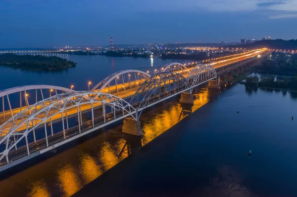 Luchtfoto Van Kiev Stad Vliegen Rivier Nachts Oekraïne — Stockfoto