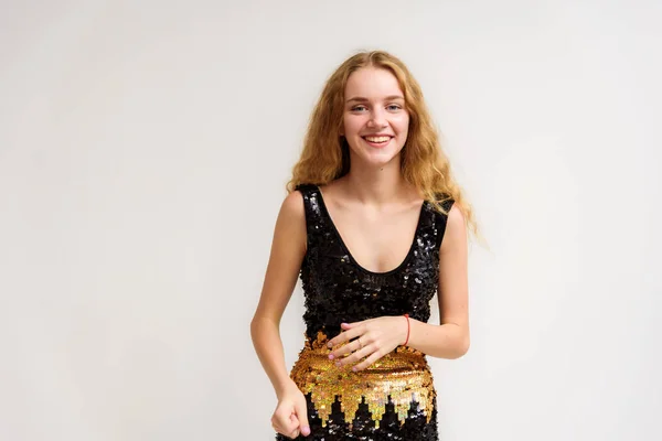 Studiový Portrét Krásnou Dívku Blondýna Dospívající Bílém Pozadí Různých Pózách — Stock fotografie