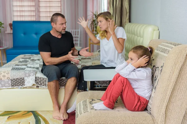 Family Problems Family Relations Parents Daughter Child Father Mother Daughter — Stock Photo, Image
