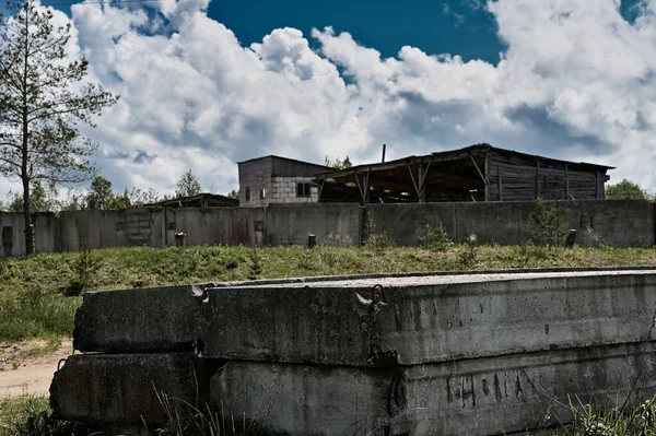 Photo Dramatique Des Ruines Bâtiment Sur Les Ruines Par Temps — Photo