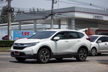 Chiang Mai, Tayland - 10 Mayıs 2018: Özel araba Honda Crv şehir Suv araba. Yol no.1001 Chiangmai şehir merkezine 8 km.