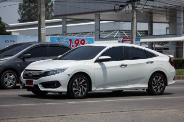 Chiang Mai, Tayland - 10 Mayıs 2018: Özel Sedan araba Honda Automobil, Onuncu nesil Honda Civic. Yol no.1001 Chiangmai iş alanı 8 km.