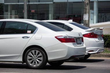 Chiang Mai, Tayland - 18 Mayıs 2018: Özel araba Honda accord. Yol no.1001 Chiangmai iş alanı 8 km.