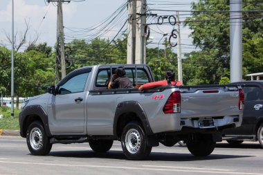 Chiang Mai, Tayland - 18 Mayıs 2018: Özel pikap kamyon yeni araba Toyota Hilux Revo Rocco. Yol no.1001, Chiangmai şehir merkezine 8 km.