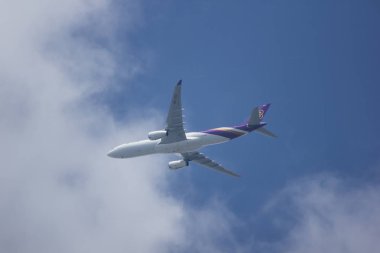 Chiang Mai, Tayland - 1 Haziran 2018: Hs-Tep Airbus A330-300 Tay Airways. Bangkok uçuş Chiang mai.