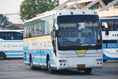 Chiang Mai, Tayland - Ekim 15 2011: Sombattour otobüs şirketi. Fotoğraf Chiangmai otobüs istasyonu, Tayland.