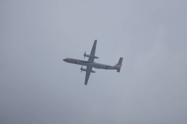 Chiang Mai, Tayland - 17 Haziran 2018: Hs-Dqa Bombardier Q400 Nextgen, Nokair. Udon Thani için Chiangmai Havaalanı'ndan çıkar.