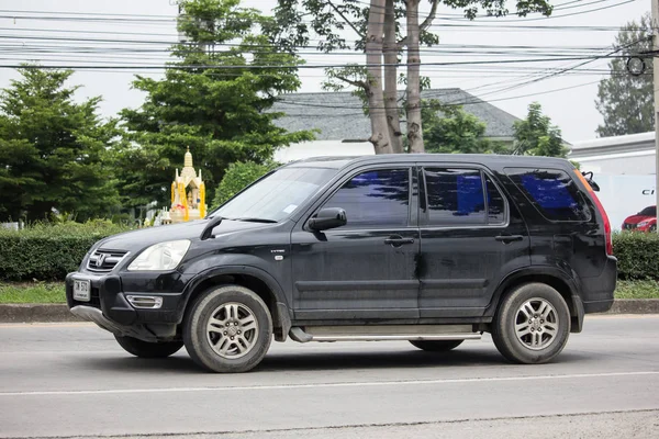Chiang Mai, Tayland - 17 Haziran 2018: Özel araba Honda Crv şehir Suv araba. Yol no.1001 Chiangmai şehir merkezine 8 km.