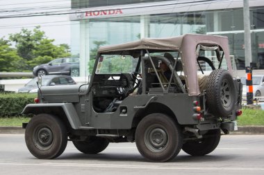 Chiang Mai, Tayland - 18 Haziran 2018: Eski Jeep özel araba. Fotoğraf Road Hayır 1001 hakkında 8 km şehir merkezine Chiangmai, Tayland.